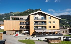 Aparthotel Hubertus Mellau